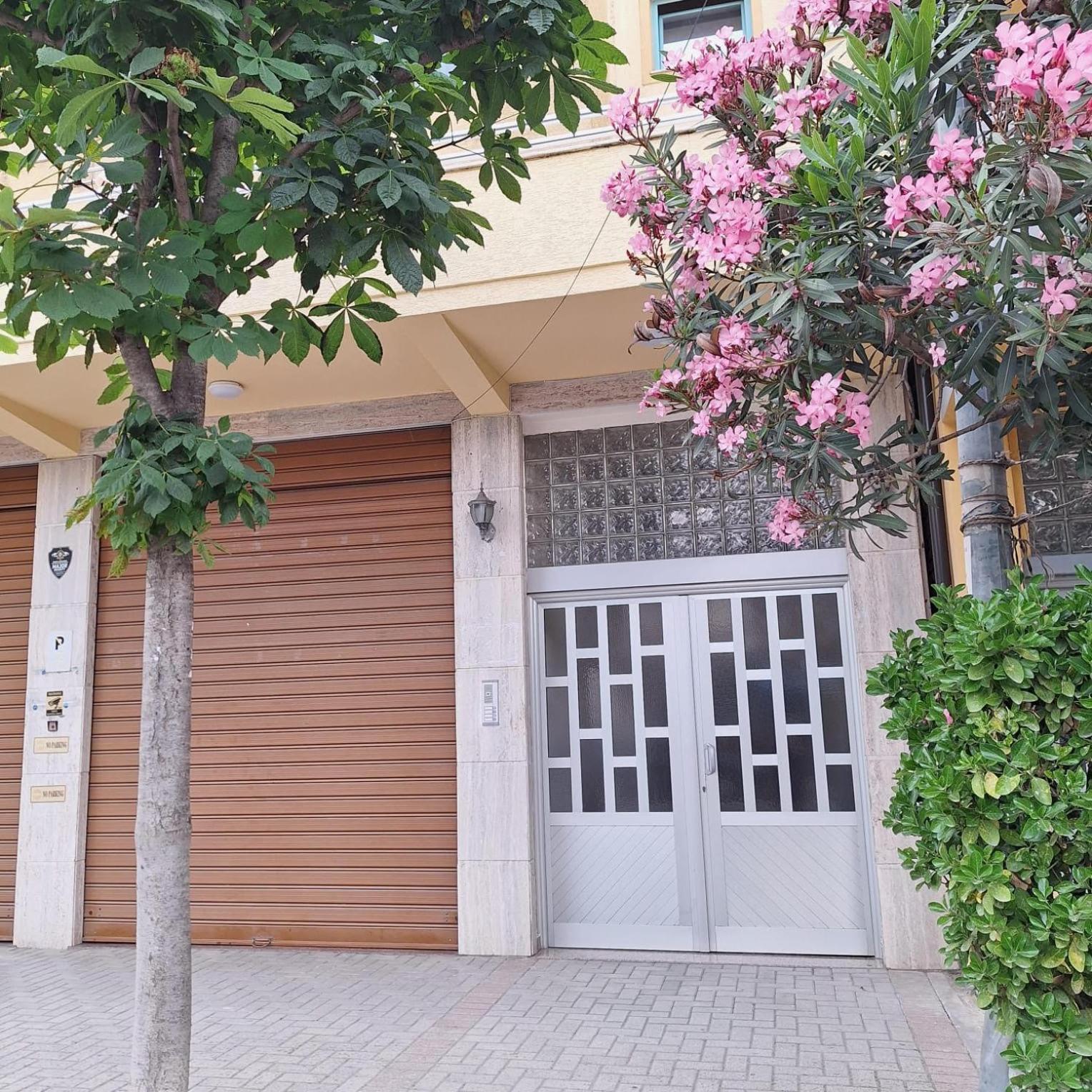 Tinas Rooms Дуррес Экстерьер фото