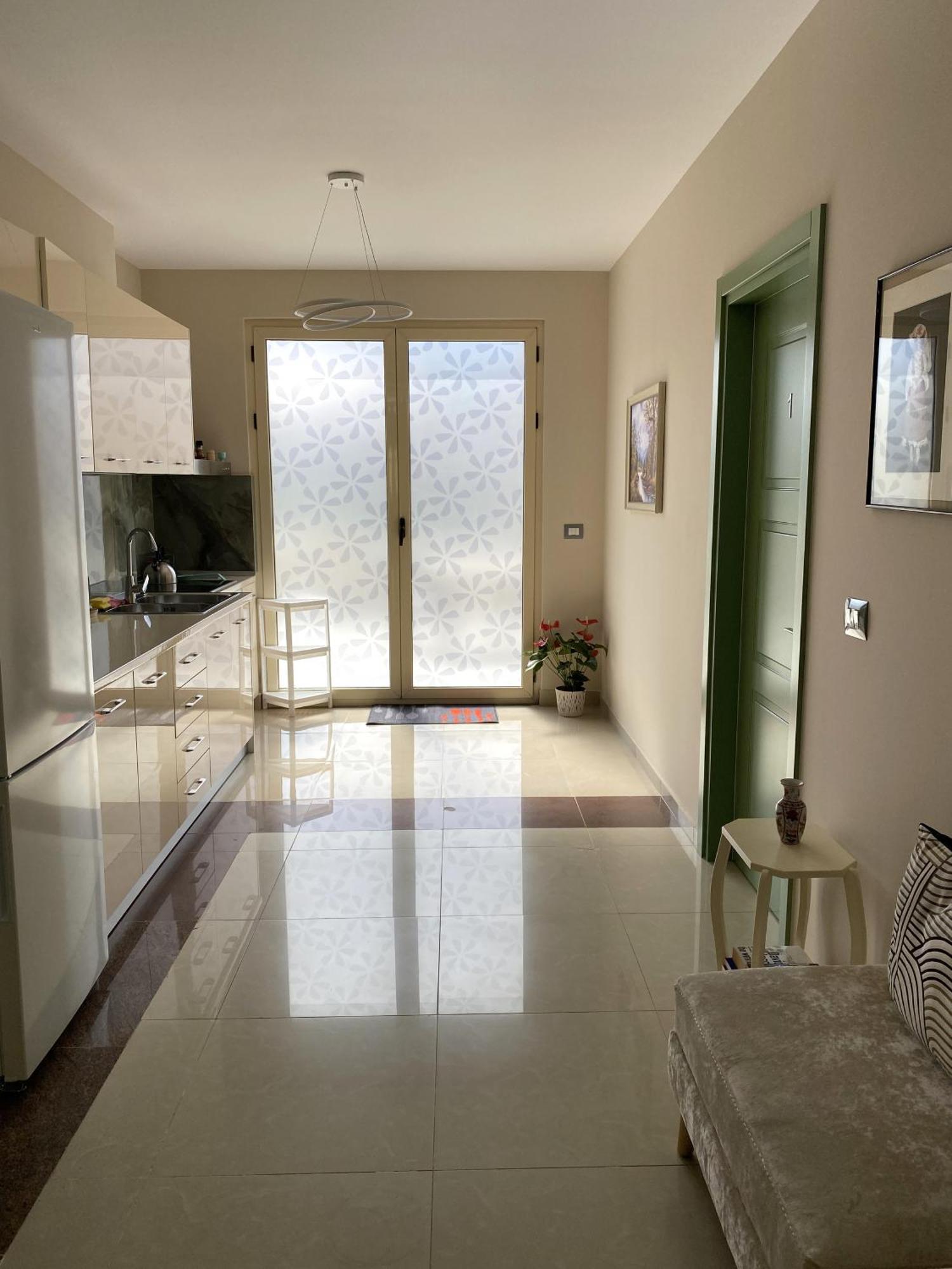 Tinas Rooms Дуррес Экстерьер фото